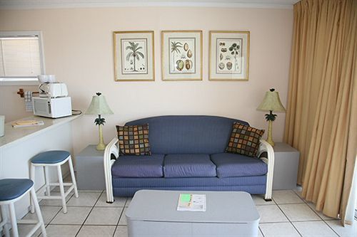 Traders Inn Beach Club Ормонд Бич Экстерьер фото